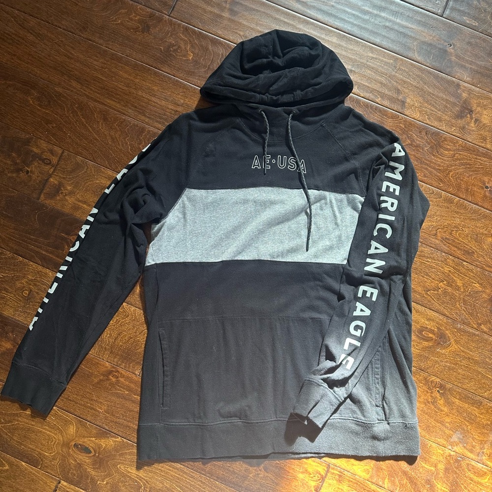 American Eagle Outfitters Black and Gray Hoodie